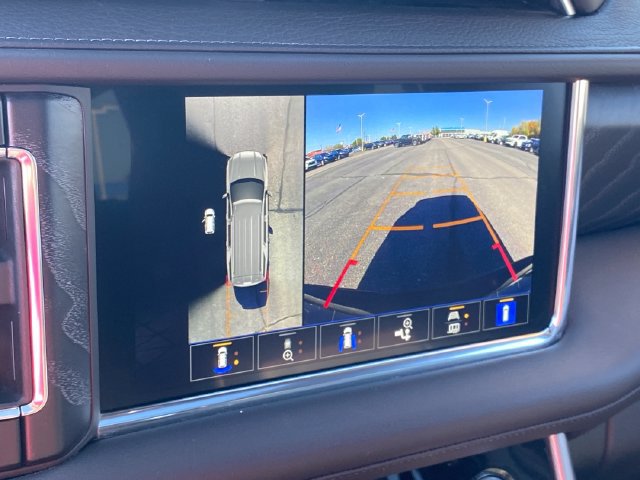 2024 GMC Yukon Denali - Photo 12