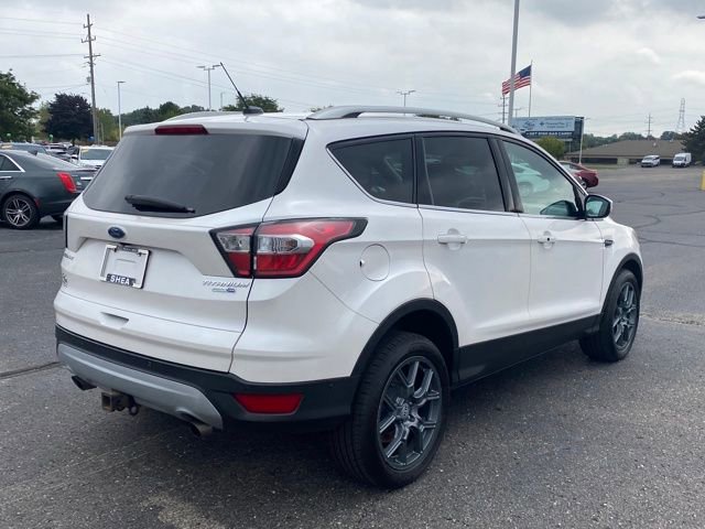 2017 Ford Escape Titanium photo 3