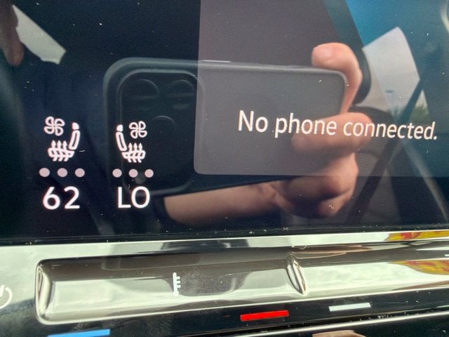 2024 Volkswagen Atlas SE w/Tech - Photo 15