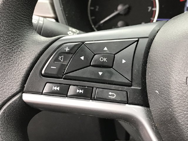 2025 Nissan Altima SV - Photo 32