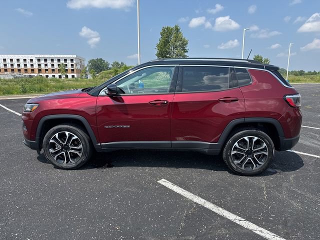 2022 Jeep Compass Limited photo 2