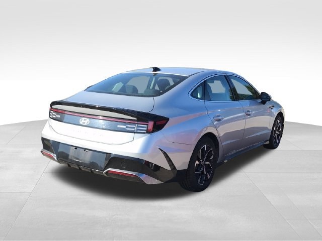 2025 Hyundai Sonata SEL - Photo 27
