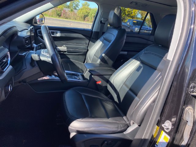 2023 Ford Explorer XLT - Photo 16