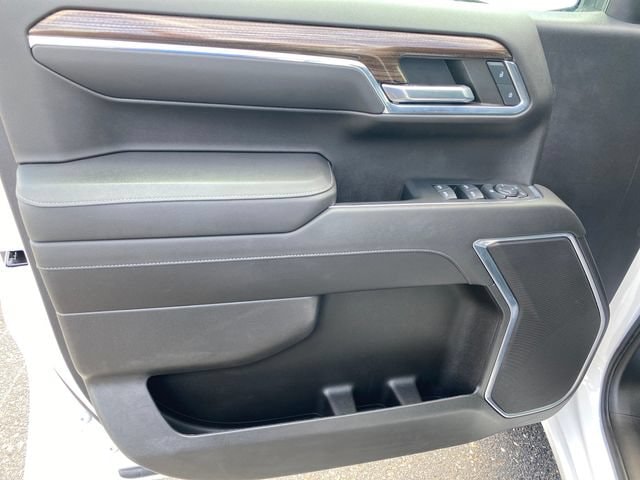 2023 Chevrolet Silverado 1500 LT - Photo 17