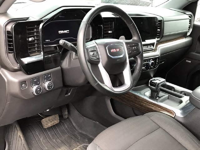 2024 GMC Sierra 1500 Elevation - Photo 30