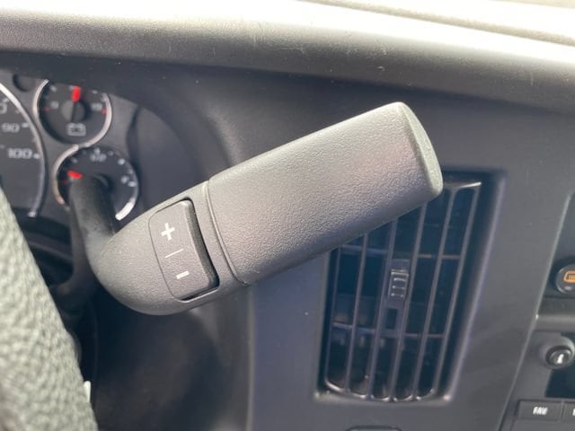 2025 Chevrolet Express Passenger 13