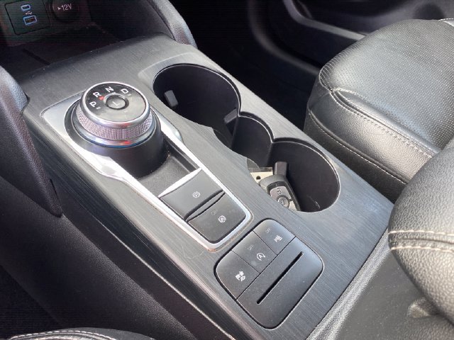 2022 Ford Escape Titanium - Photo 12