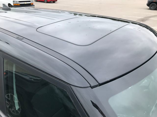 2023 Kia Soul EX photo 2