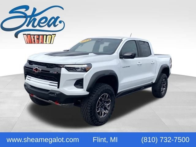 2024 Chevrolet Colorado ZR2's photo