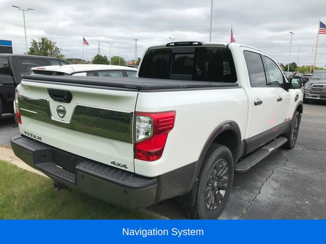 2017 Nissan Titan S photo 2