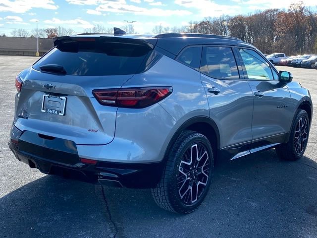 2023 Chevrolet Blazer RS photo 3