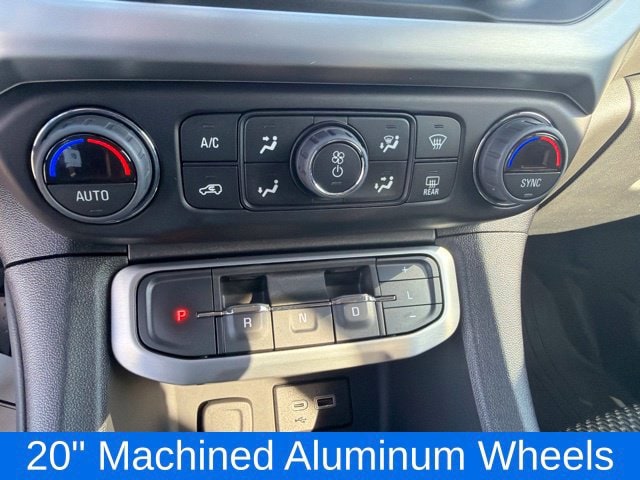 2023 GMC Acadia SLE - Photo 18