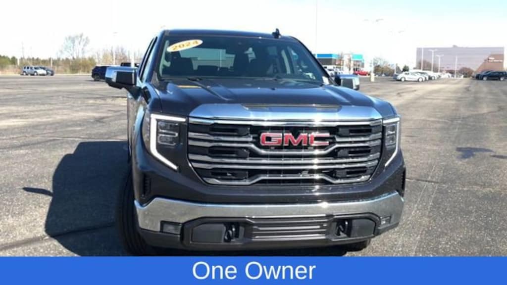 Used 2024 GMC Sierra 1500 SLT Truck