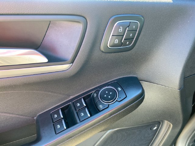 2024 Ford Escape Platinum - Photo 17