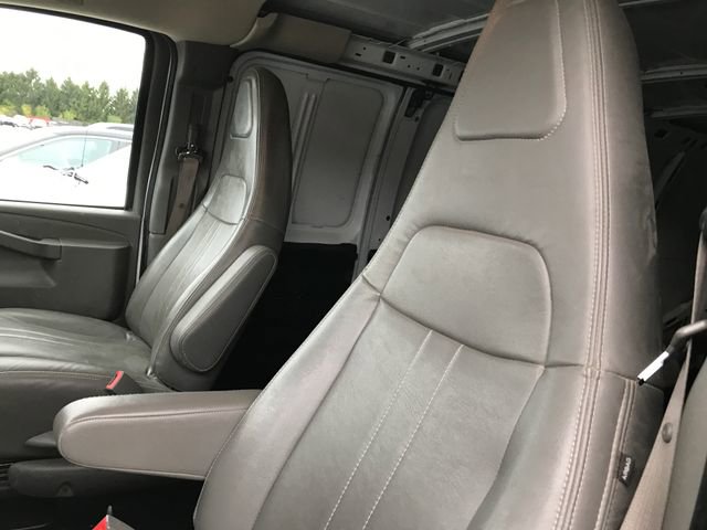 2022 Chevrolet Express 2500 Work Van photo 3