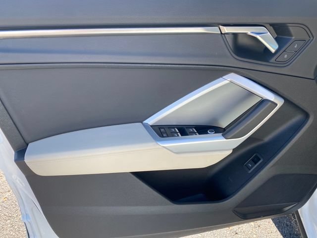 2025 Audi Q3 S Line Premium - Photo 16