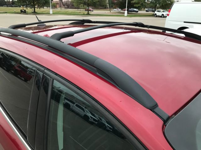 2019 Ford Escape SEL photo 2