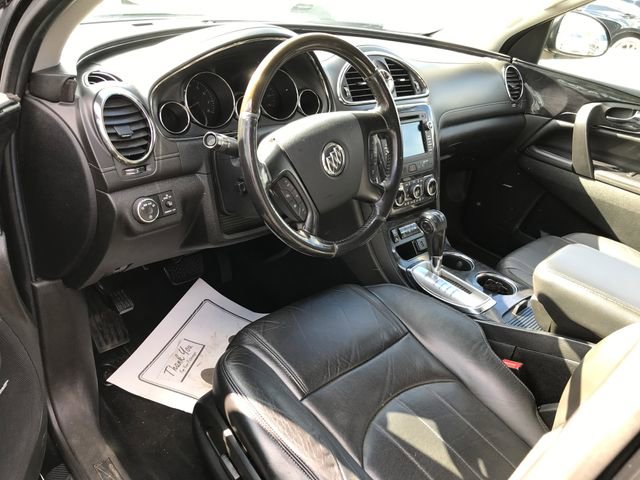 2017 Buick Enclave Premium photo 2