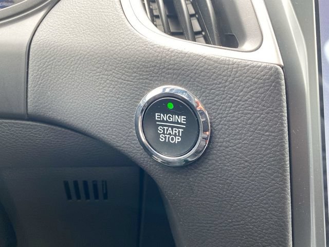 2024 Ford Edge SEL - Photo 17