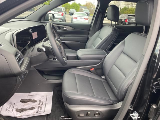 2026 Chevrolet Traverse LT - Photo 17