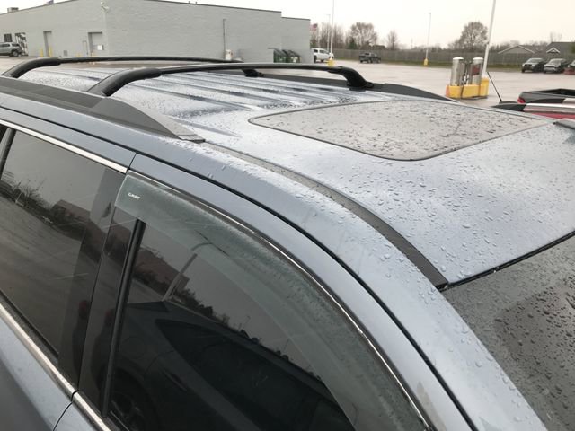 2015 Chevrolet Tahoe LT photo 2