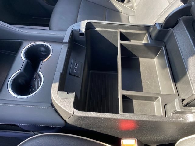 2024 GMC Yukon SLT - Photo 14