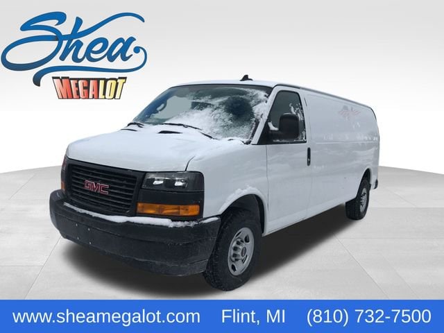 2024 GMC Savana Cargo 1WT's photo