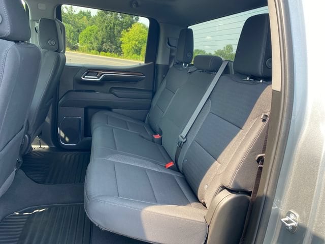 2024 Chevrolet Silverado 1500 LT - Photo 19