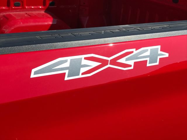 2025 Chevrolet Silverado 1500 LT - Photo 31