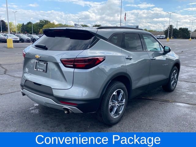 2023 Chevrolet Blazer 2LT photo 3