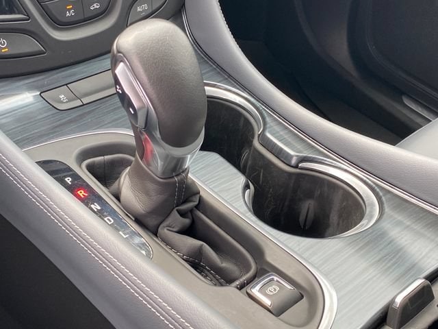 2020 Buick Envision Essence - Photo 13