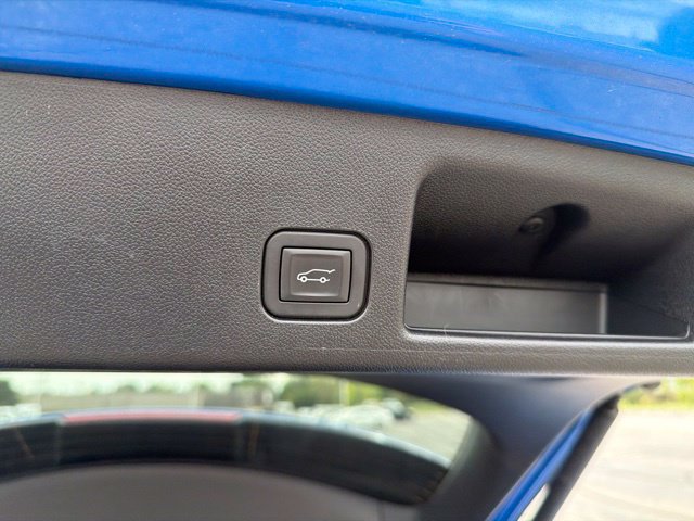 2024 Chevrolet Equinox EV LT - Photo 38