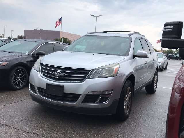 Used 2013 Chevrolet Traverse 2LT with VIN 1GNKRJKD8DJ161384 for sale in Flint Township, MI