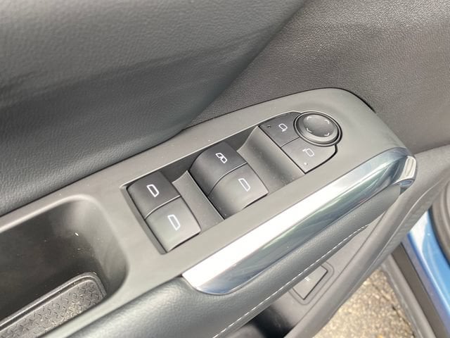 2025 Chevrolet Traverse LT - Photo 18