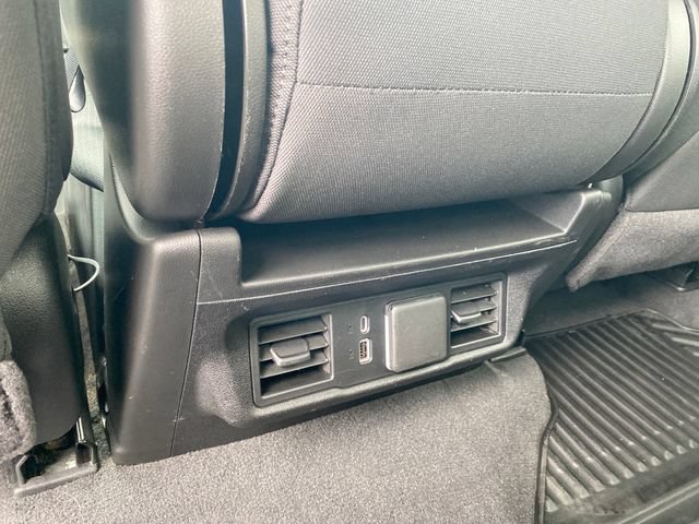 2025 Chevrolet Silverado 1500 LT - Photo 19