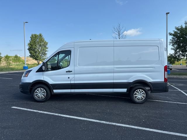 2021 Ford Transit photo 2
