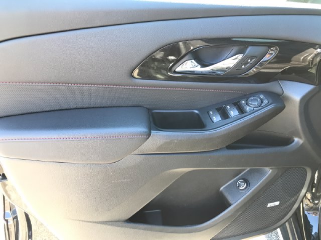 2023 Chevrolet Traverse RS - Photo 17