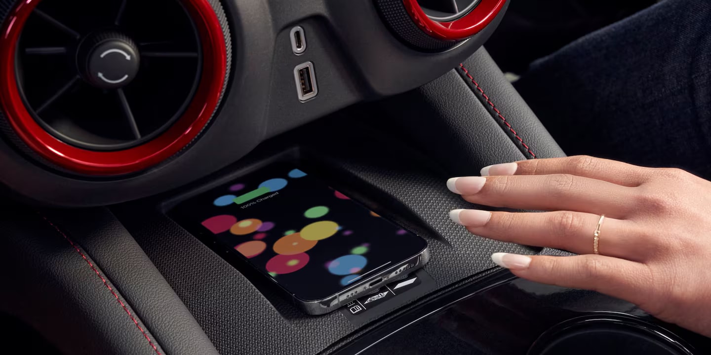 2025-chevrolet-blazer-technology.png