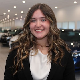 Staff member Mya Pennington from ID_11711c