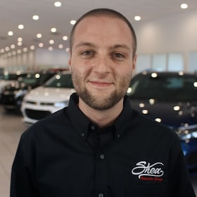 Staff member Tom Glavin from ID_311d94