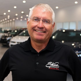 Staff member Dave Manges from ID_525043