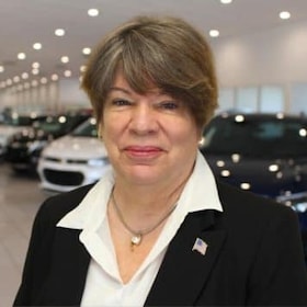 Staff member Ronnie Hosler from ID_54bb8bbfb74c