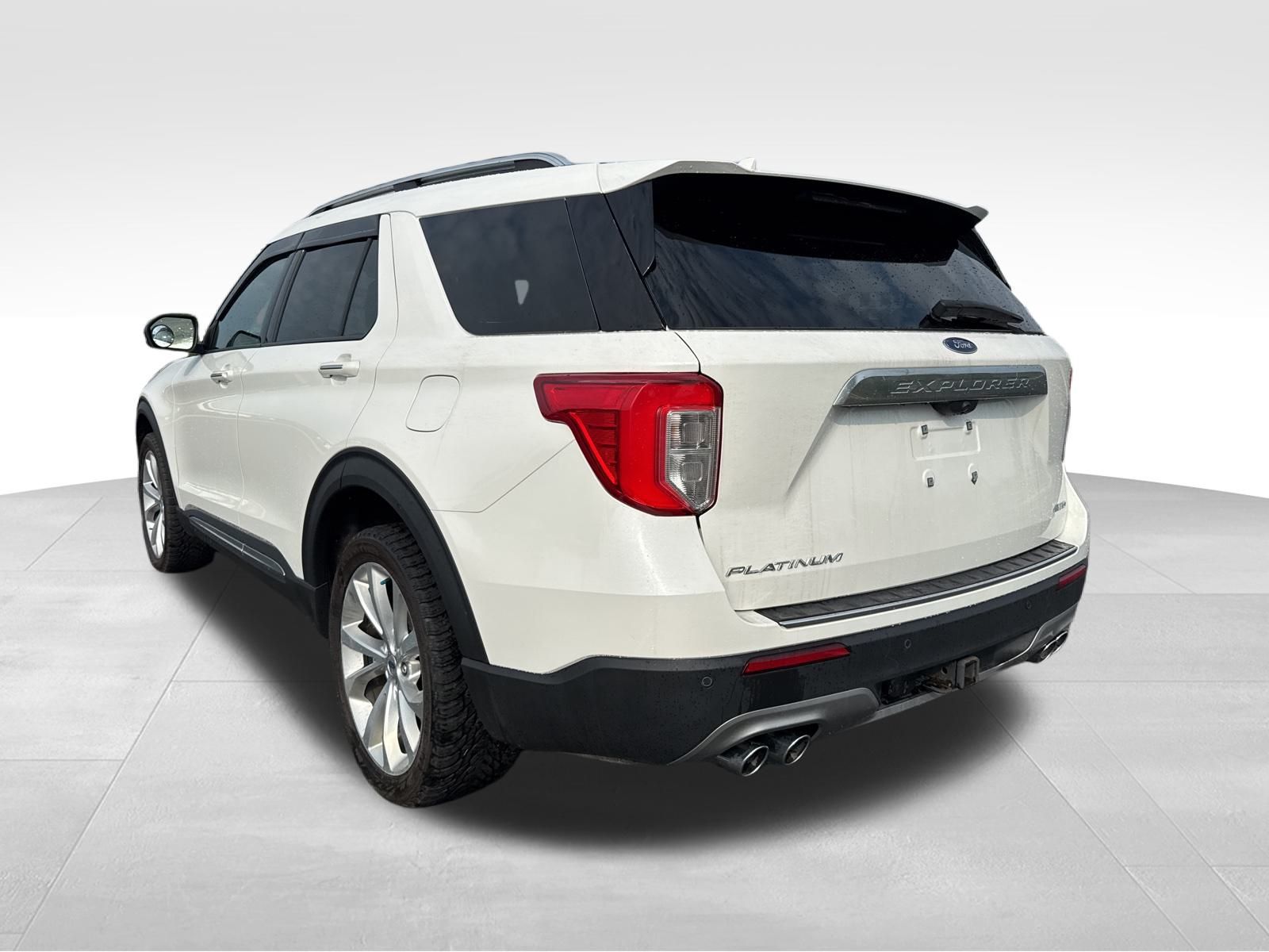 2023 Ford Explorer Platinum photo 3