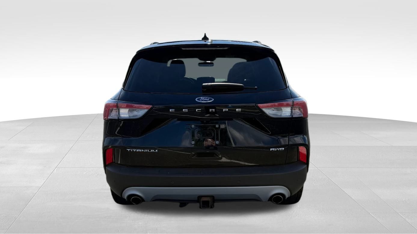 2021 Ford Escape Titanium photo 4