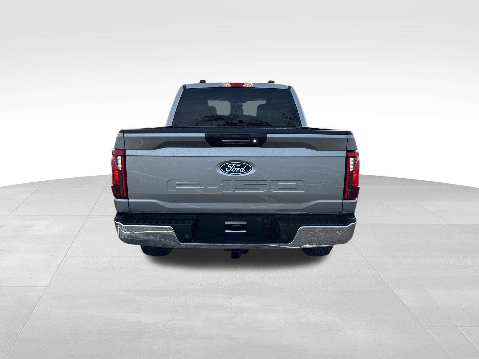 2024 Ford F-150 XLT photo 4