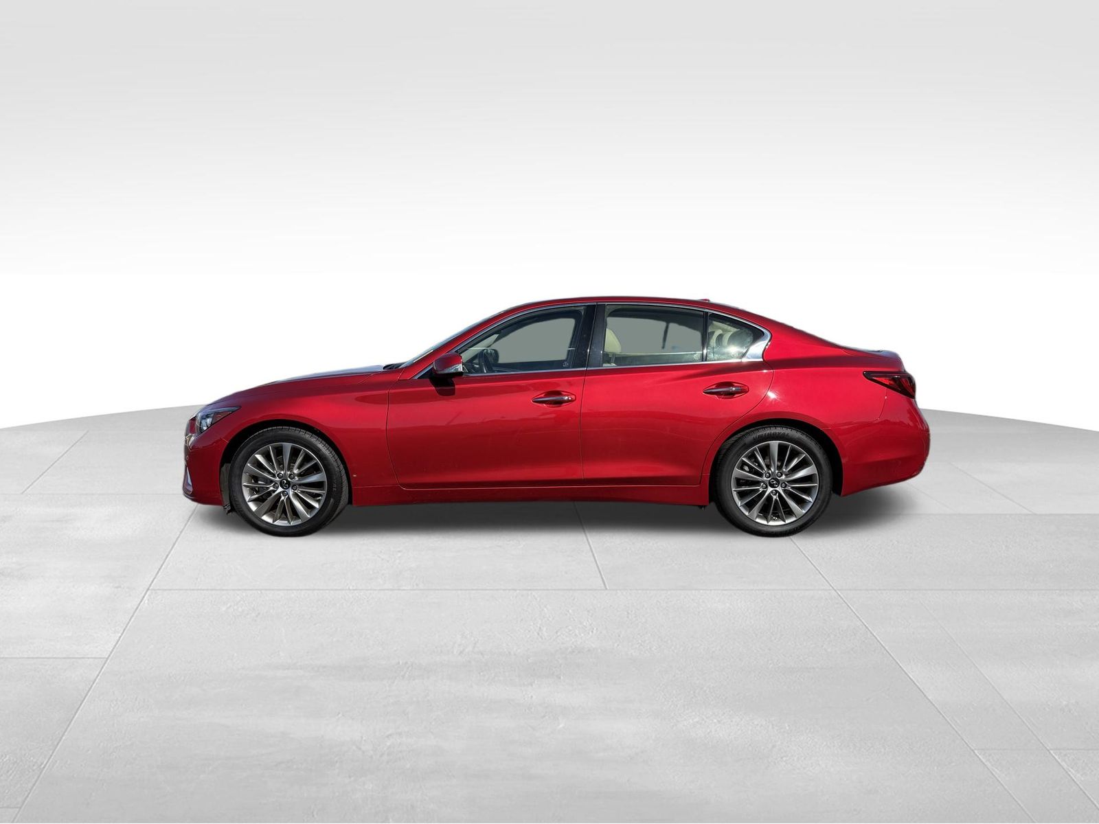 2023 Infiniti Q50 3.0t LUXE AWD photo 2