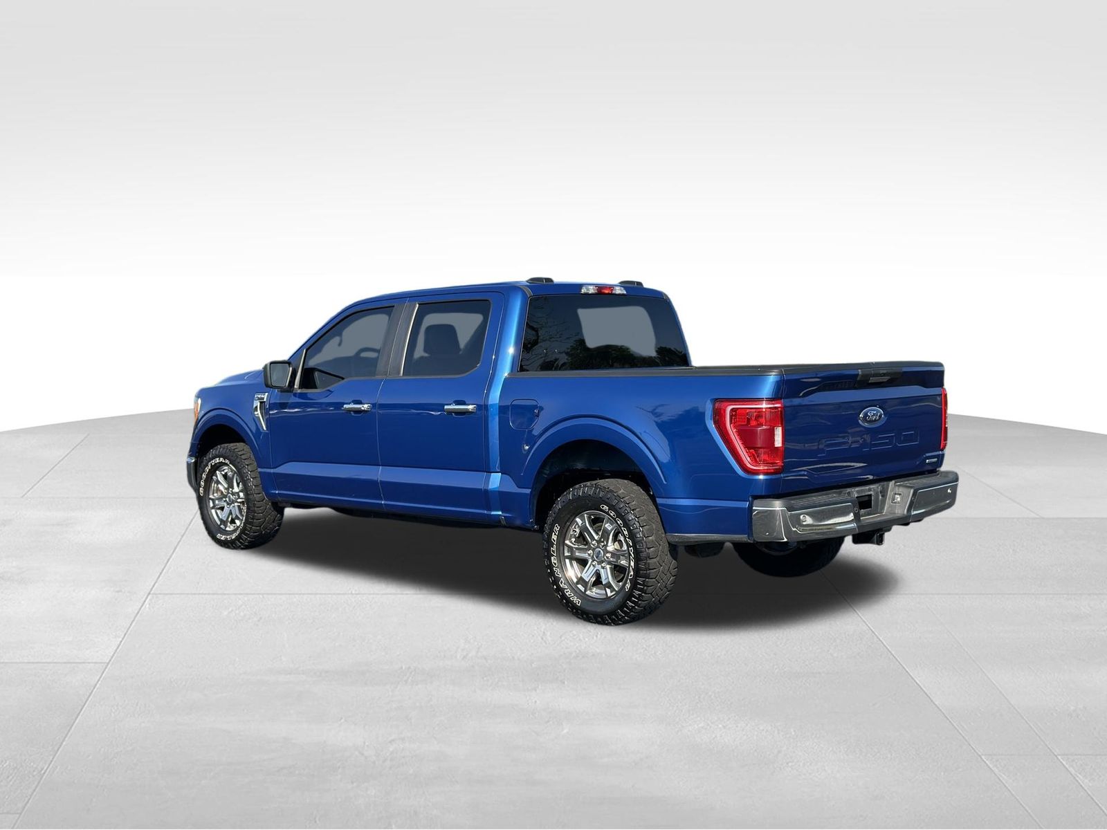 2022 Ford F-150 XLT photo 3