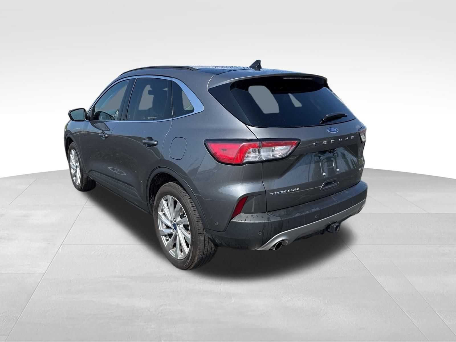 2022 Ford Escape Hybrid Titanium photo 3