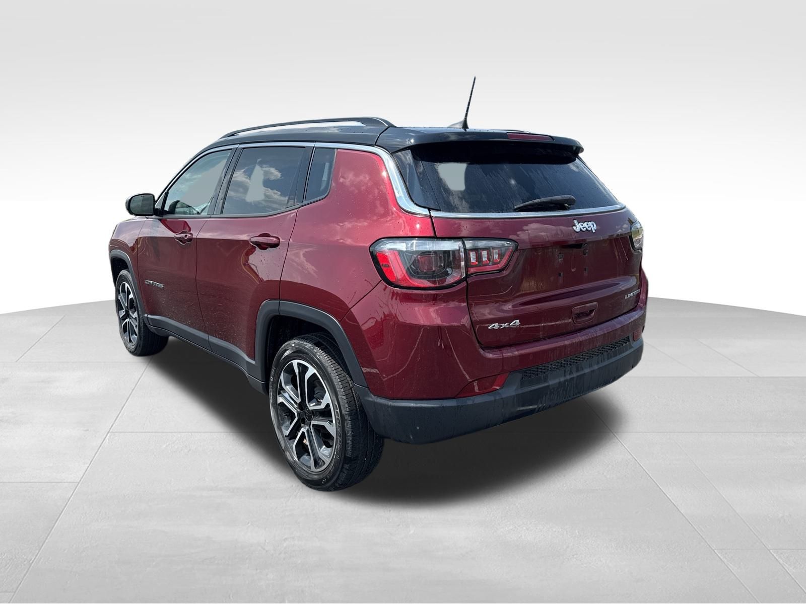 2022 Jeep Compass Limited photo 3