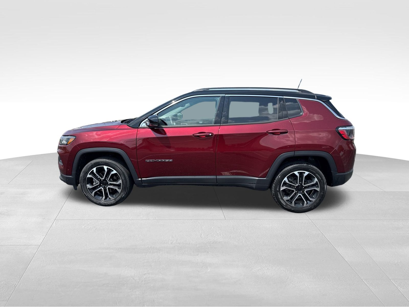 2022 Jeep Compass Limited photo 2